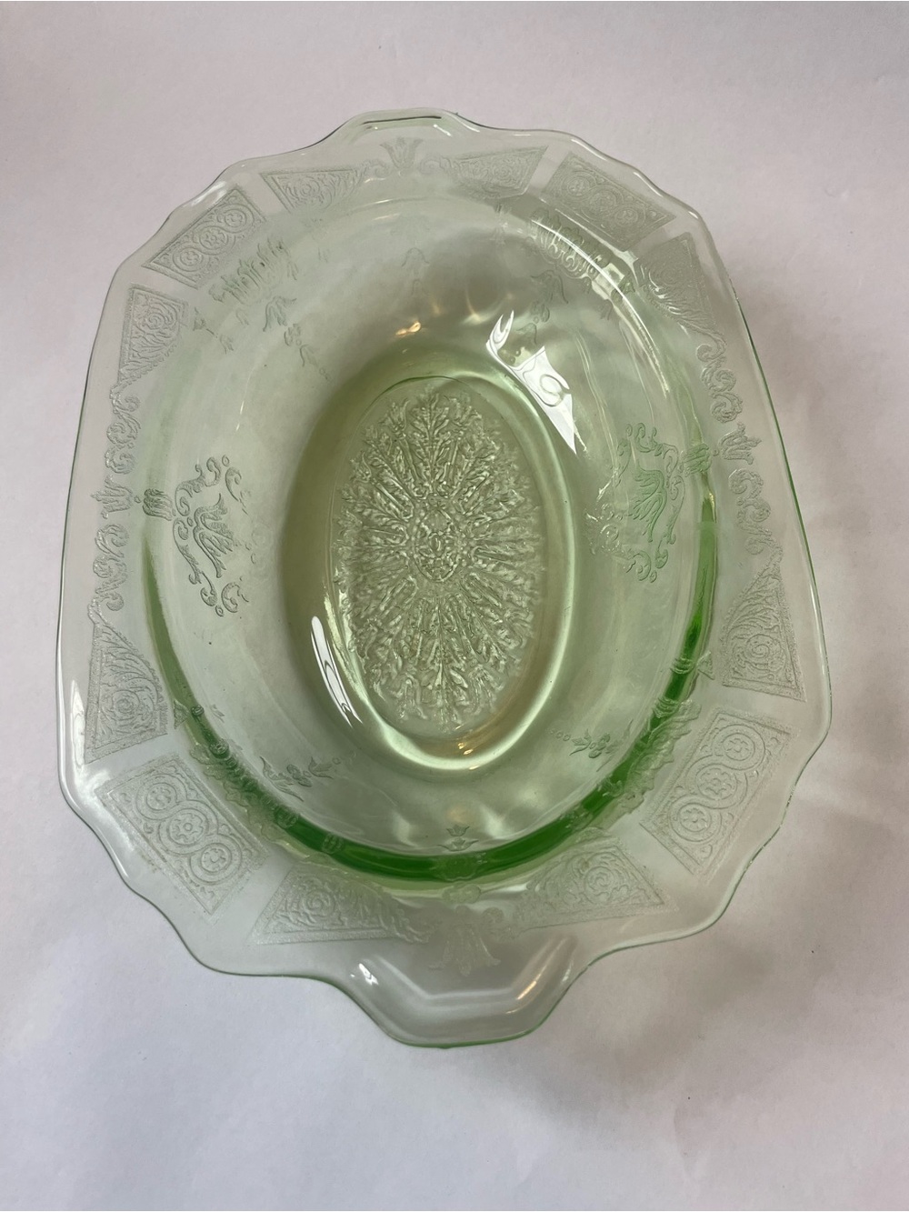Vintage Anchor Hocking Uranium Dish Princess Pattern Glows Depression Glass